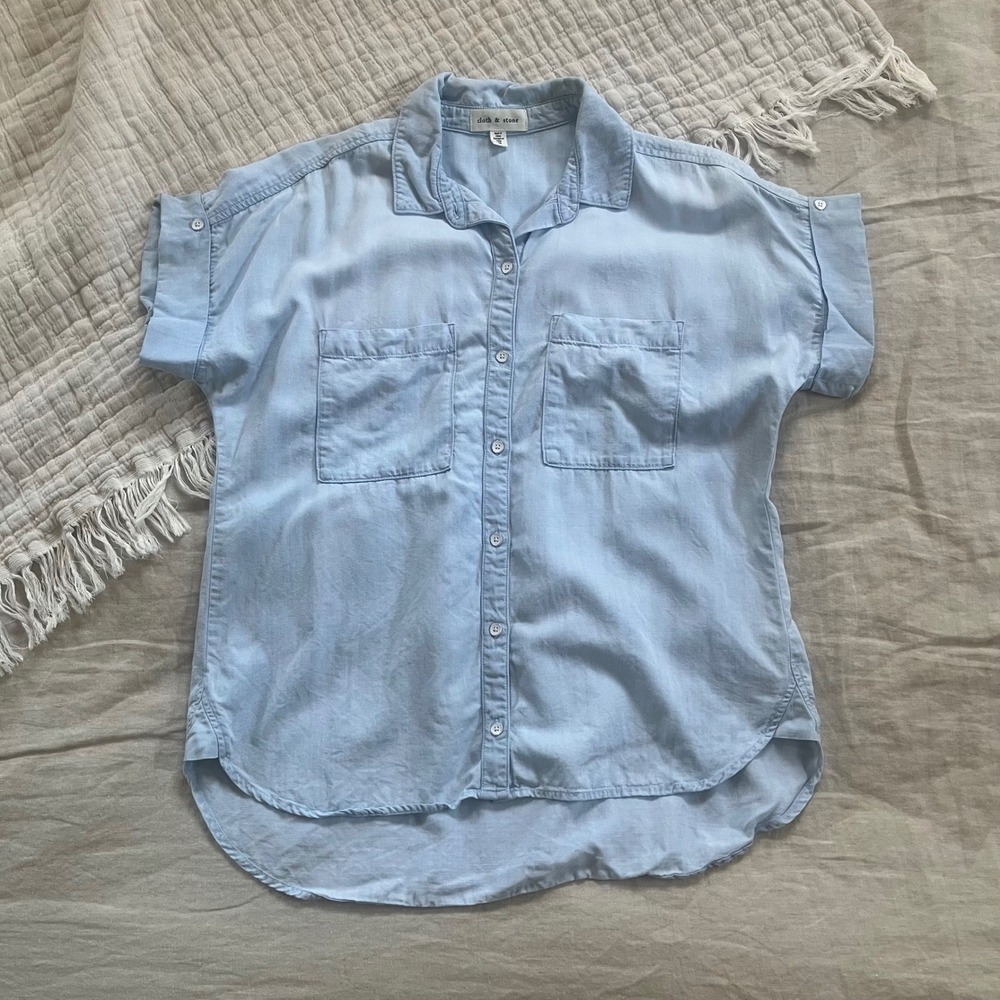 cloth & stone Light Blue Short Sleeve Button Front Blouse